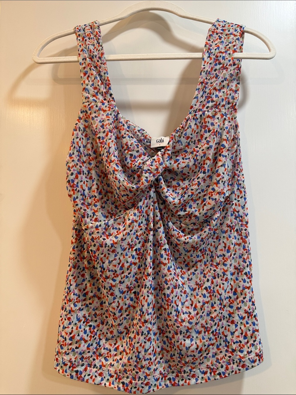 CAbi ~ Cabernet White Multi-Print Sweetheart flattering Tank Top - size Small
